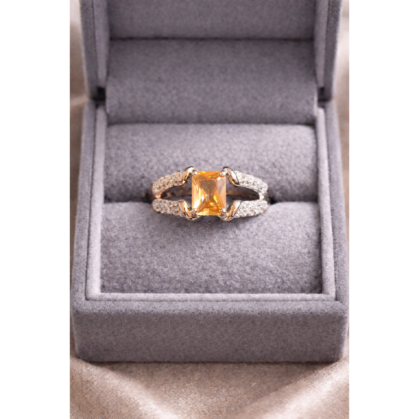 Silver Champaign ring in a box