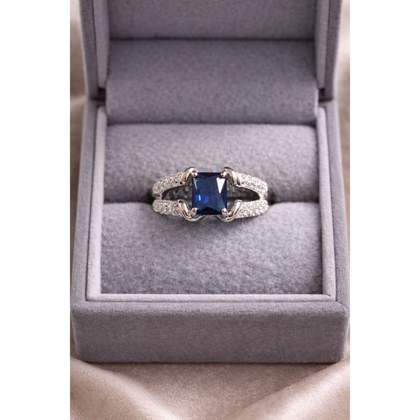 Radiant Square-Cut Adjustable Ring – Gold & Silver Variants